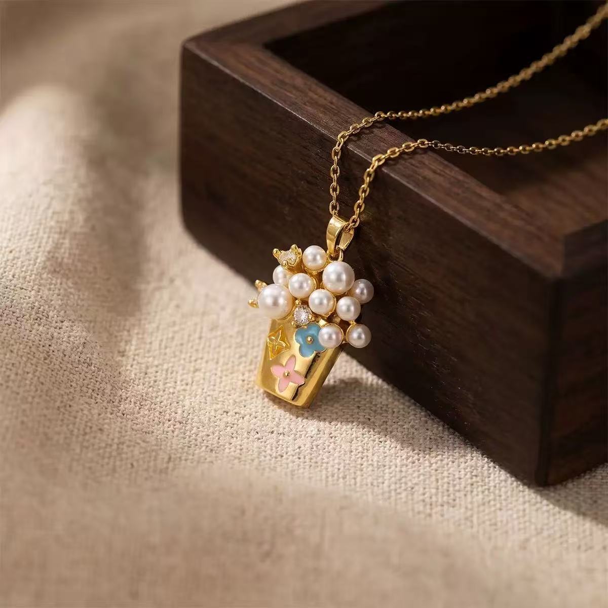ZAMA DUMA light luxury presbyopia titanium steel necklace color drop glaze popcorn shape three-dimensional inlay advanced wholesale