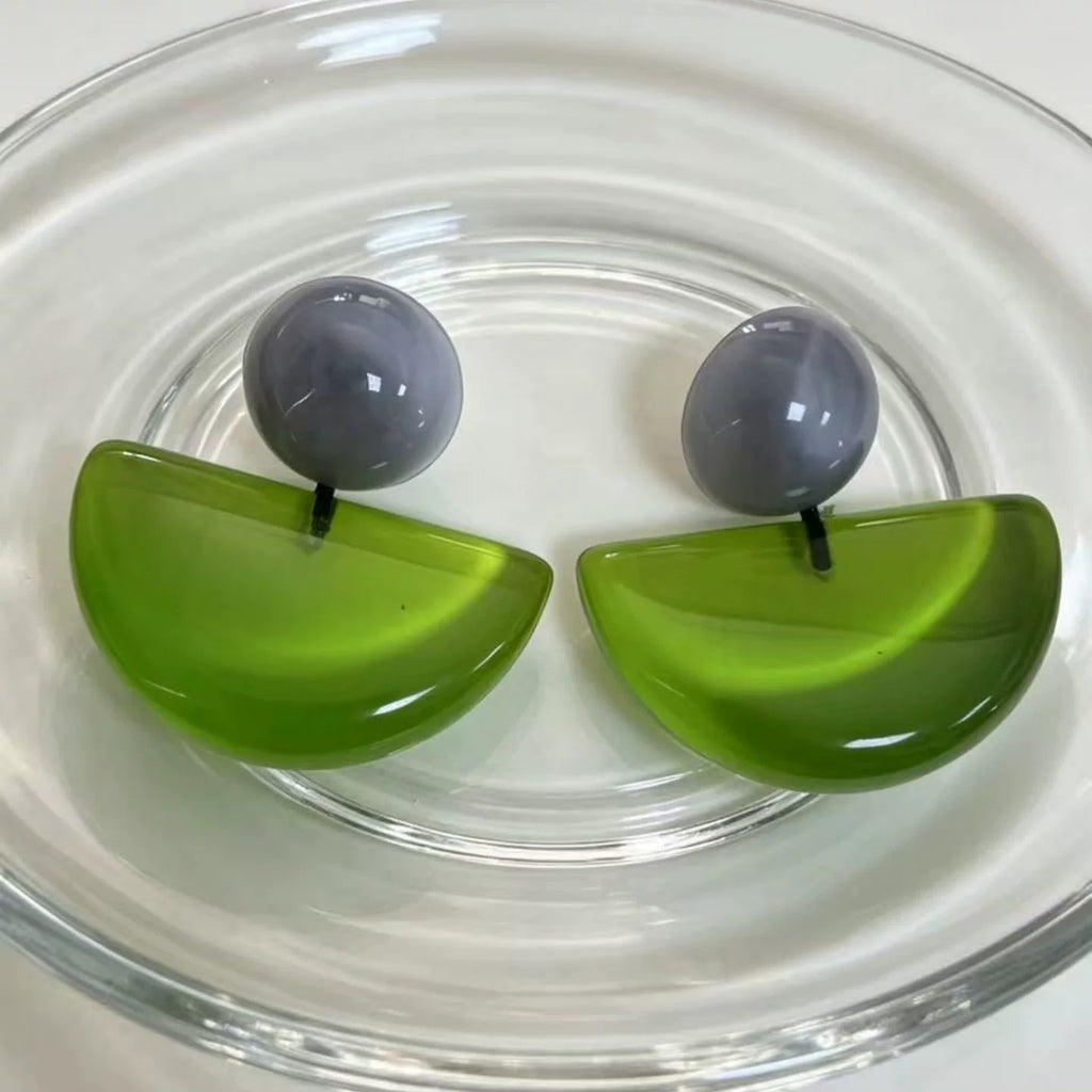 Vintage geometric semicircle green round stud earrings resin waterproof curved earrings bold glossy statement oversized daily wear vacation jewelry