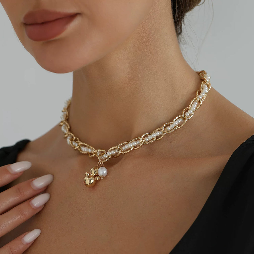Vintage winding pearl metal mixed and matched splicing necklace pendant necklace design sense niche versatile necklace