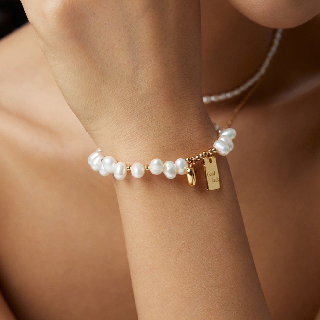 ZAMA DUMA Longrui fashion pearl lucky square brand love bracelet small fresh temperament high sense design jewelry versatile fashion