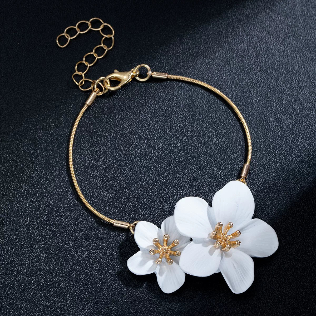 Europe and the United States cross-border fashion exaggerated creative heavy metal flower five petal flower women stud earrings suitable for holiday party accessories