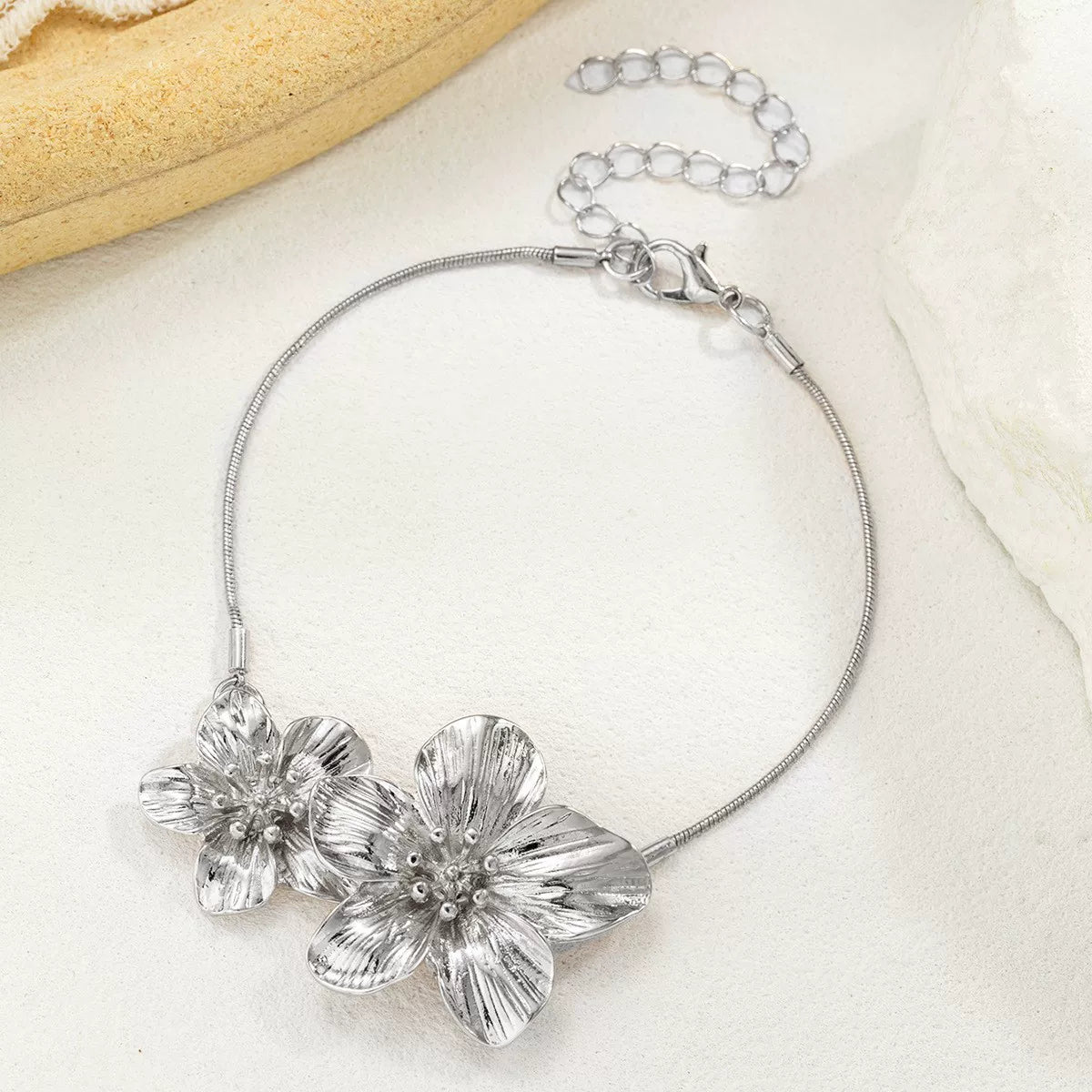 Floral 3D Flower Spray Paint OT Chain Anklet Bracelet | Alloy | Exaggerated Seaside Vacation | Holiday Fashion Women