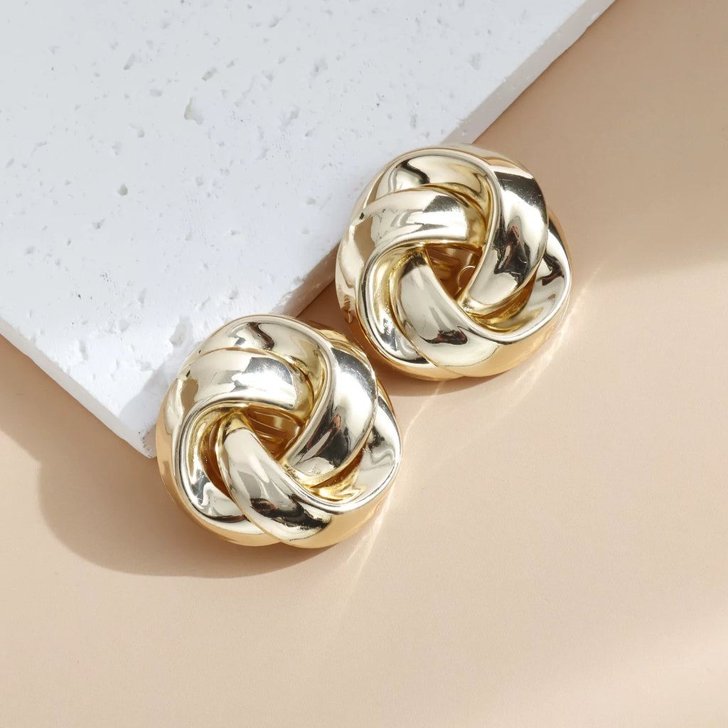 Metal Knotted twisted Round hoop Gold Plated Silver Needle Earrings Zinc Alloy Sculpture Retro Minimalist Versatile Commuter daily wear Earrings