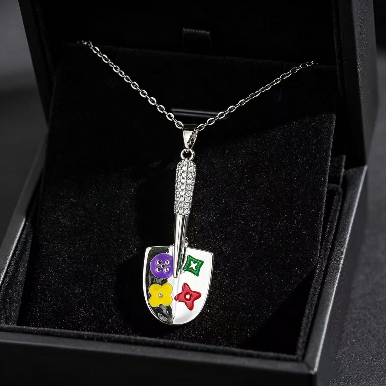 ZAMA DUMA light luxury presbyopia titanium steel necklace color drop glaze popcorn shape three-dimensional inlay advanced wholesale