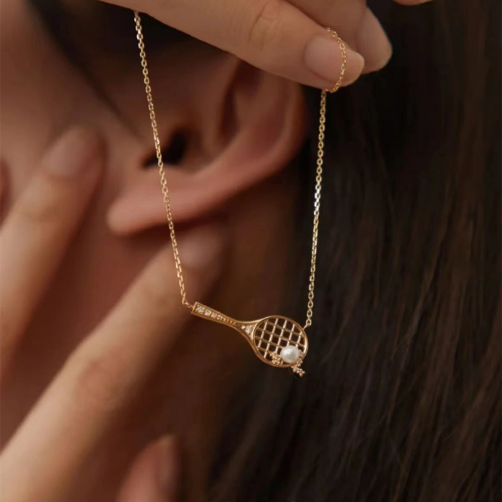 ZAMA DUMA Tennis Racket Necklace Pearl Pendant Sports Girl Versatile Delicate Clavicle Chain Personality Design High Sense Fashion