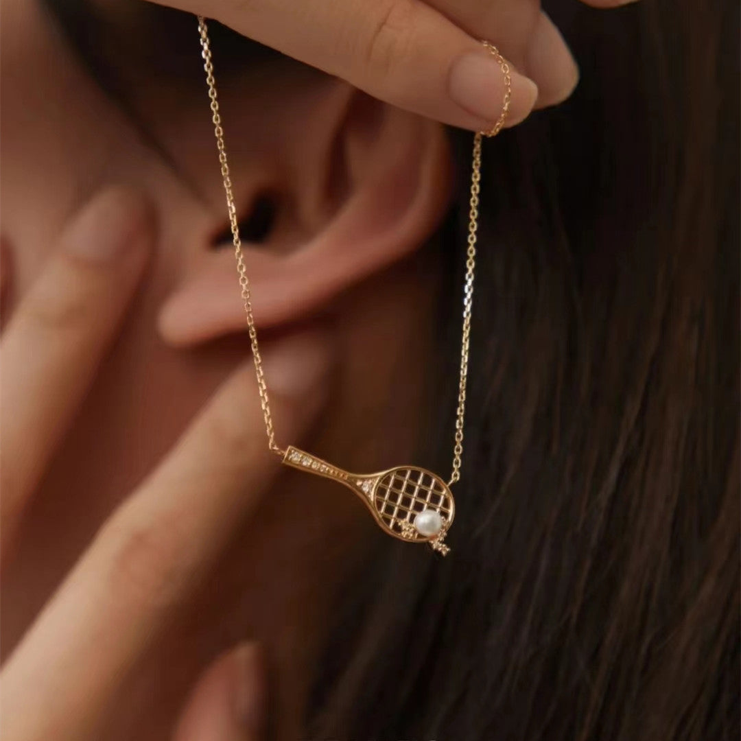 ZAMA DUMA Tennis Racket Necklace Pearl Pendant Sports Girl Versatile Delicate Clavicle Chain Personality Design High Sense Fashion