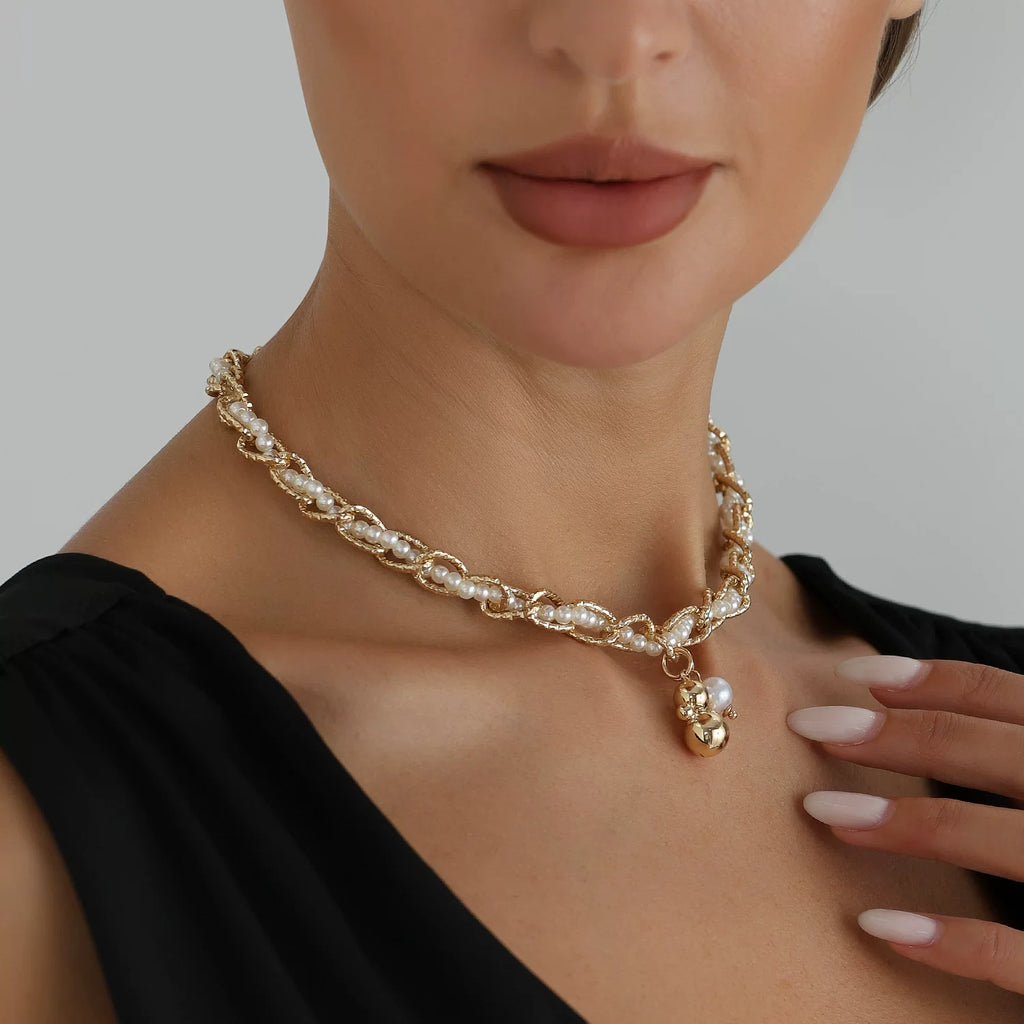Vintage winding pearl metal mixed and matched splicing necklace pendant necklace design sense niche versatile necklace