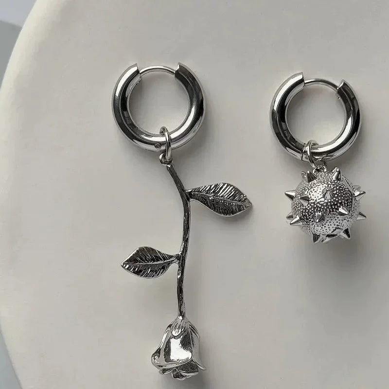Love Bear Ear Buckle Stud Earrings | Alloy Silver Needle | Punk Y2K ｜Sweet Cool Babe Niche | Sexy Design  Senior Women