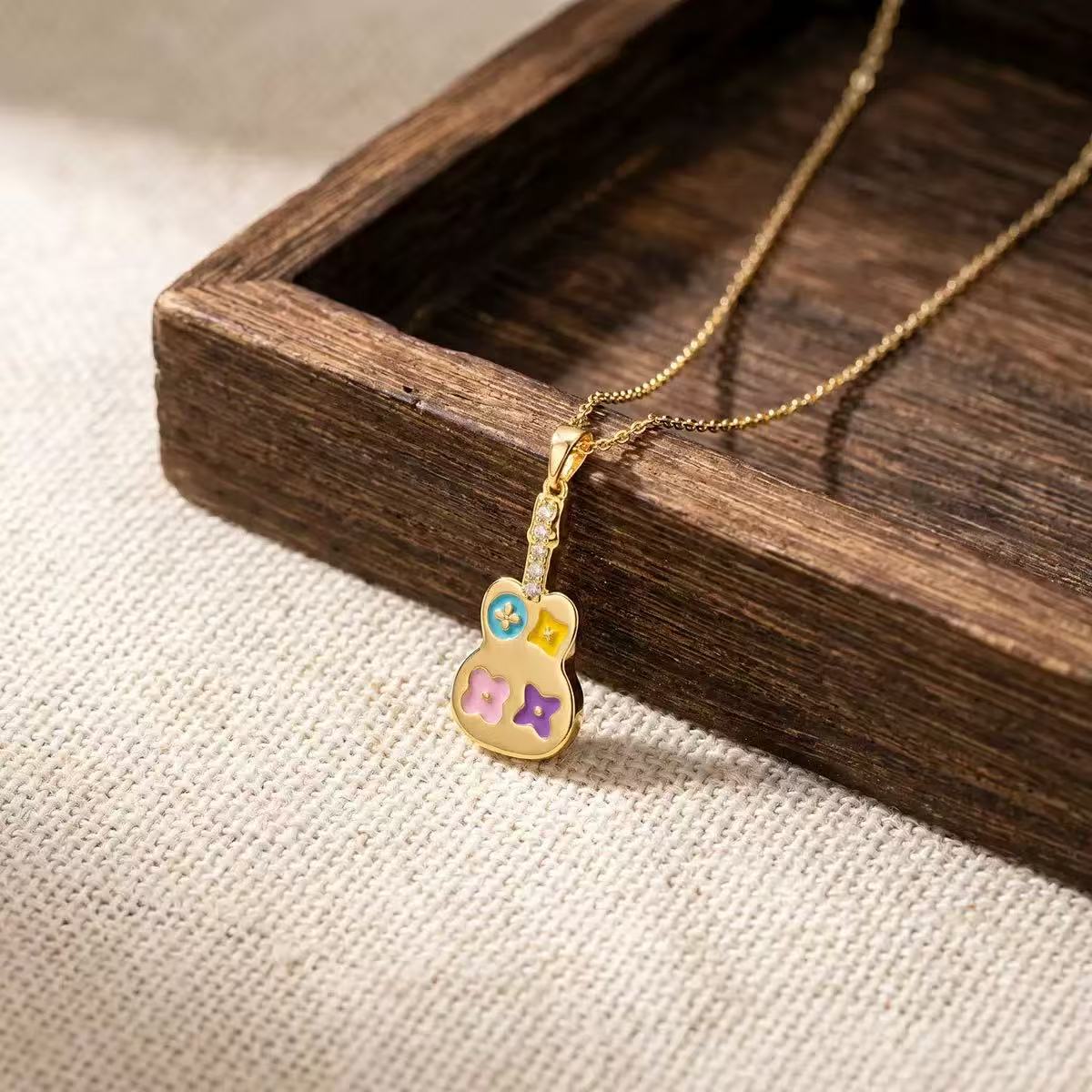 ZAMA DUMA light luxury presbyopia titanium steel necklace color drop glaze popcorn shape three-dimensional inlay advanced wholesale