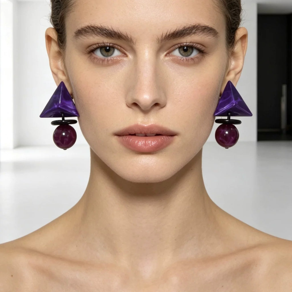 Vintage purple smudge three-dimensional pyramid resin waterproof stud earrings silver needle bold oversized statement earrings workplace commuter vacation effortless fashion